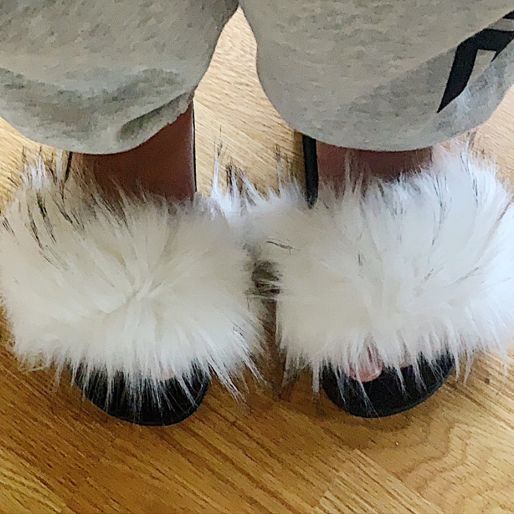 White Fluffy Slides